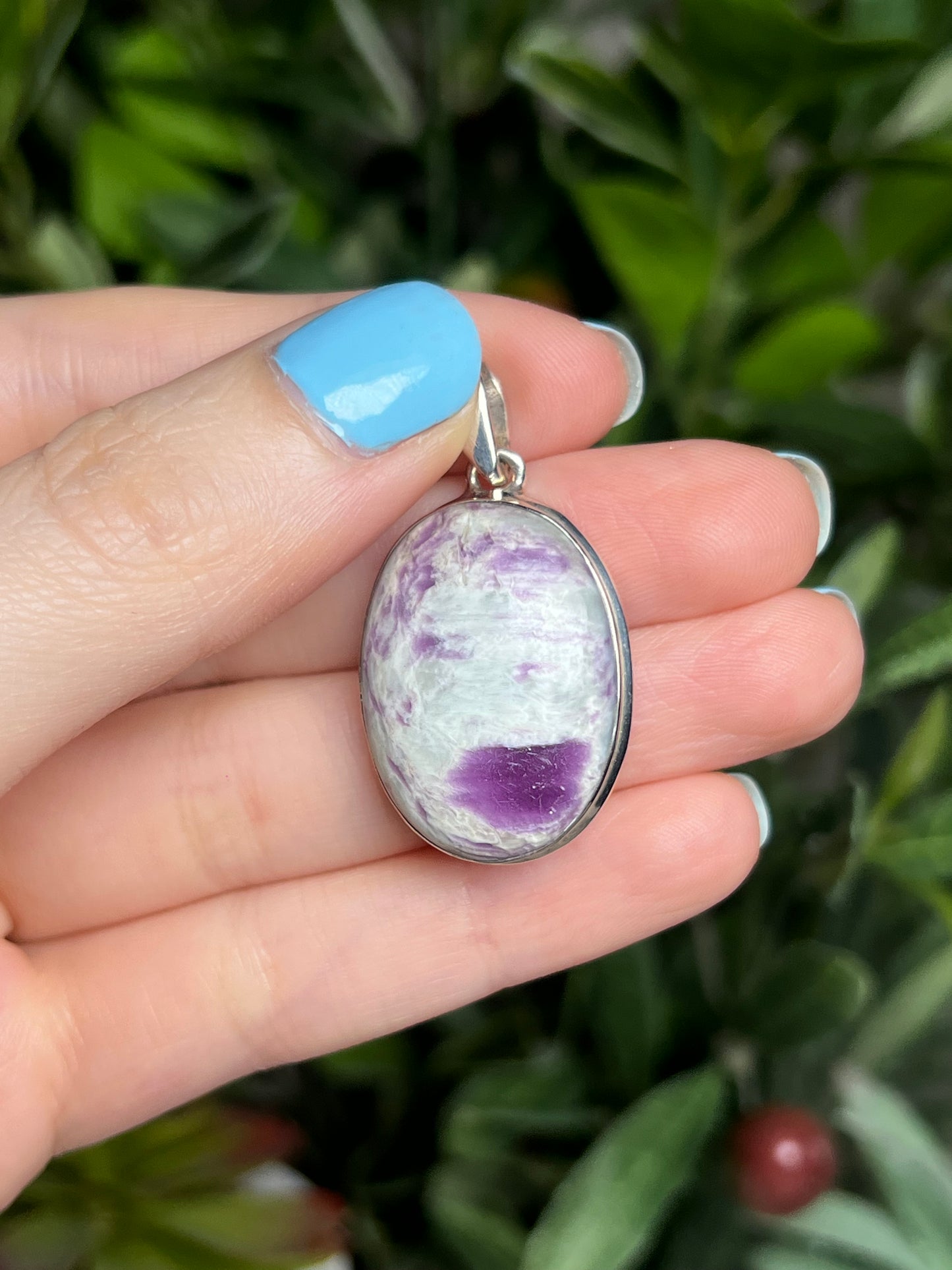 Kammererite pendants