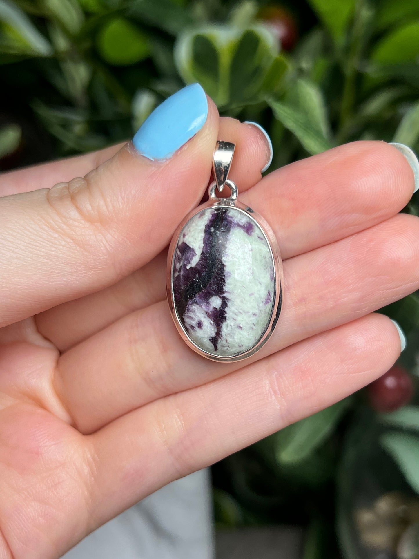 Kammererite pendants