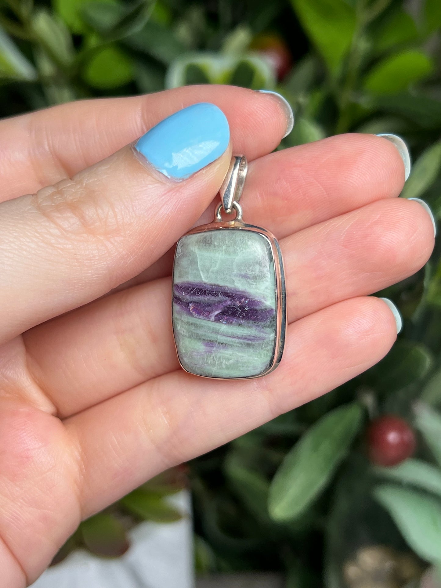Kammererite pendants