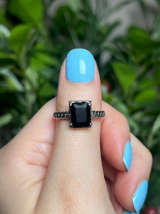 Black Spinel ring