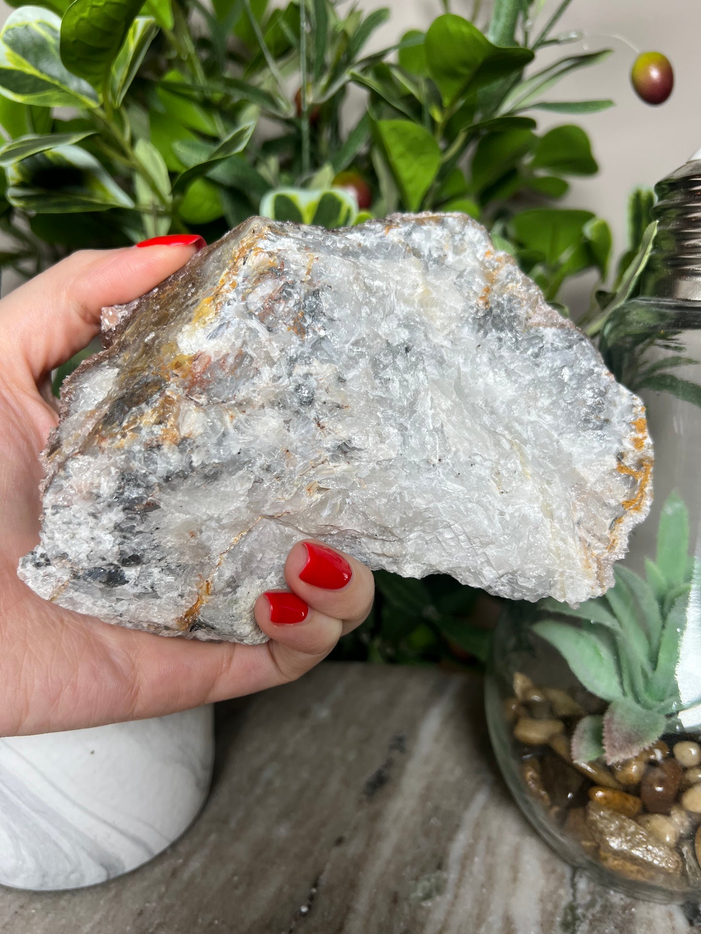 Quartz after Calcite Pseudomorph